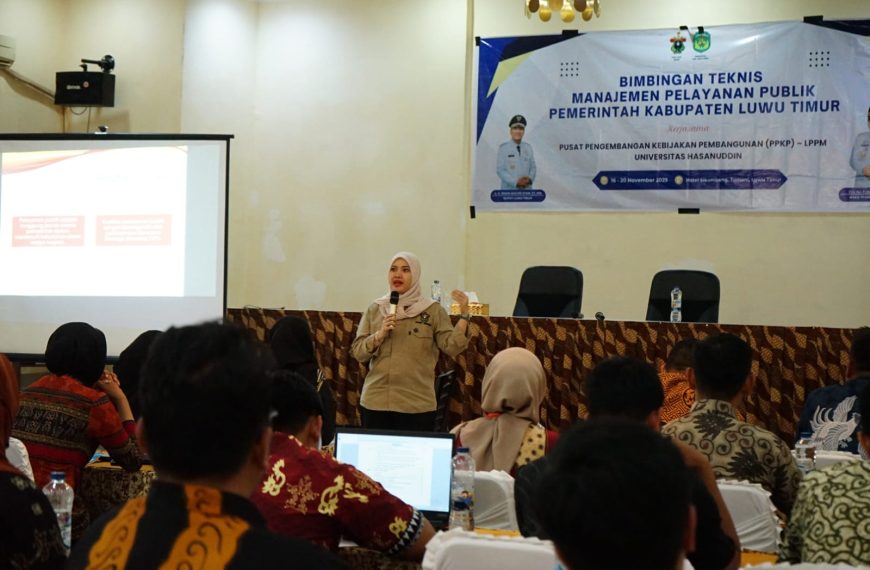 Pemkab Lutim dan Unhas Perkuat Kapasitas Aparatur Lewat Bimtek Manajemen Pelayanan Publik