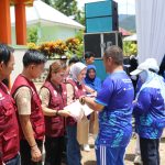 HKN ke-61 di Lutim Berlangsung Meriah, Jalan Sehat Hingga Penyerahan Penghargaan dan Ambulance Warnai Perayaan