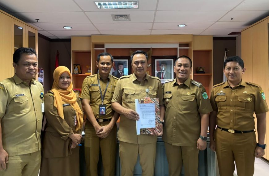 Pemkab Luwu Timur Siap Hadapi Era Zero Waste, Bupati Irwan Pimpin Audiensi Program LSDP di Kemendagri