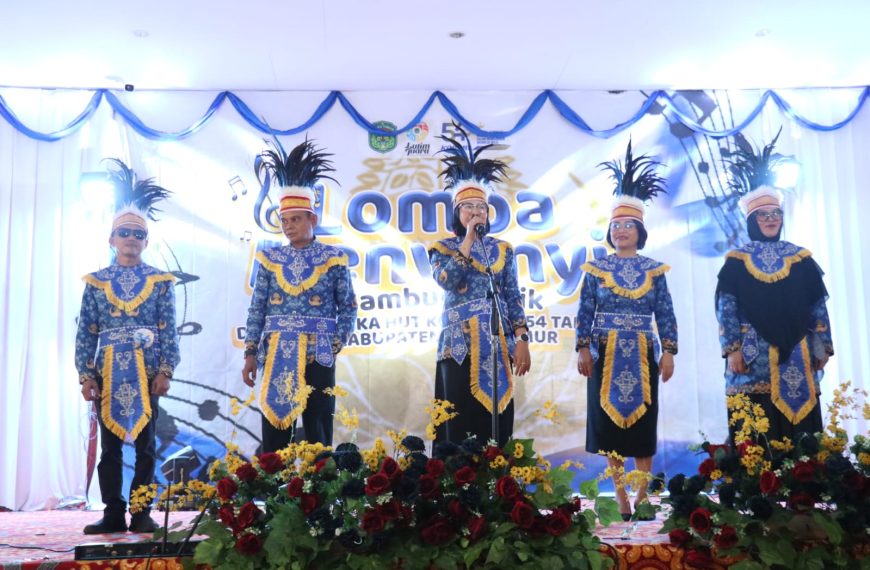 Kemeriahan Lomba Sambung Lirik HUT KORPRI, Wabup Puspawati Ikut Unjuk Suara