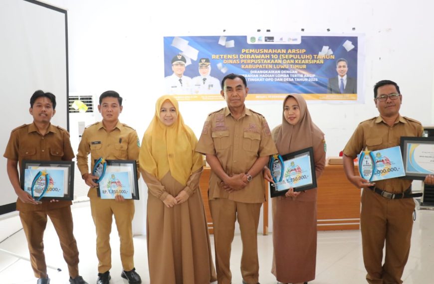 Pemusnahan 1.318 Berkas Dirangkai Penghargaan Lomba Tertib Arsip OPD dan Desa
