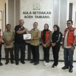 Tiba di Aceh, Bupati Luwu Timur Salurkan Bantuan untuk Korban Banjir Bandang Aceh Tamiang