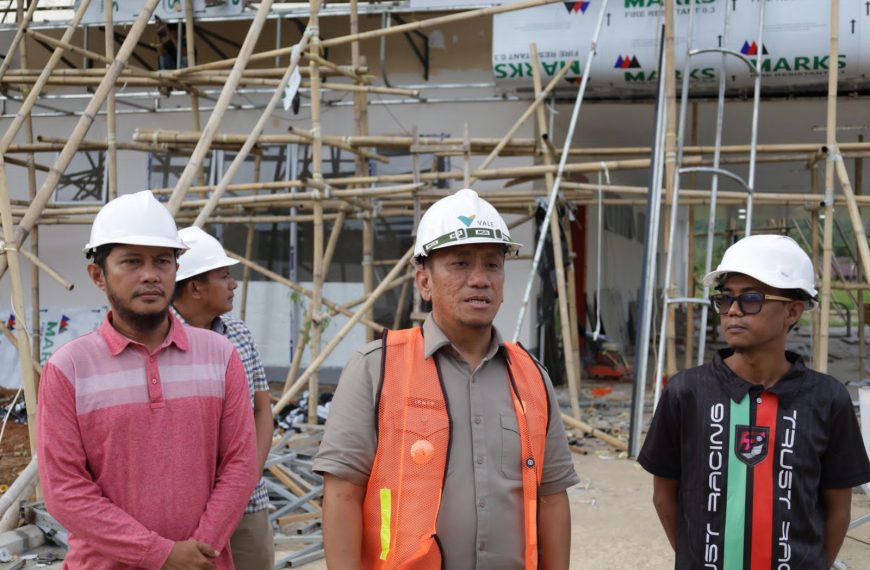 Bupati Luwu Timur Tinjau Sejumlah Pembangunan Infrastruktur