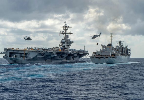 Armada perang AS di Laut Arab siaga tempur