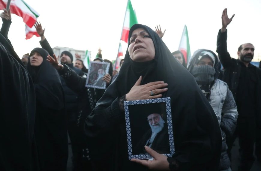Ayatollah Khamenei Meninggal Dunia