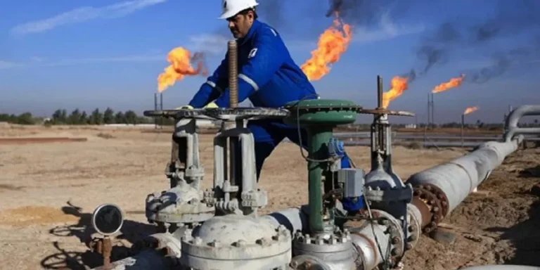 Irak setop produksi minyak akibat penutupan Selat Hormuz