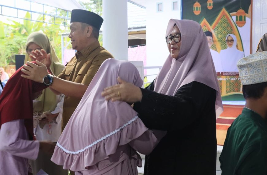 Safari Ramadhan Hari Ketiga, Bupati Irwan Tegaskan Pelayanan Kesehatan Lewat Garda Sehat