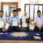 Bupati Luwu Timur Tunaikan Zakat Fitrah di Baznas, Beri Teladan Nyata untuk Masyarakat