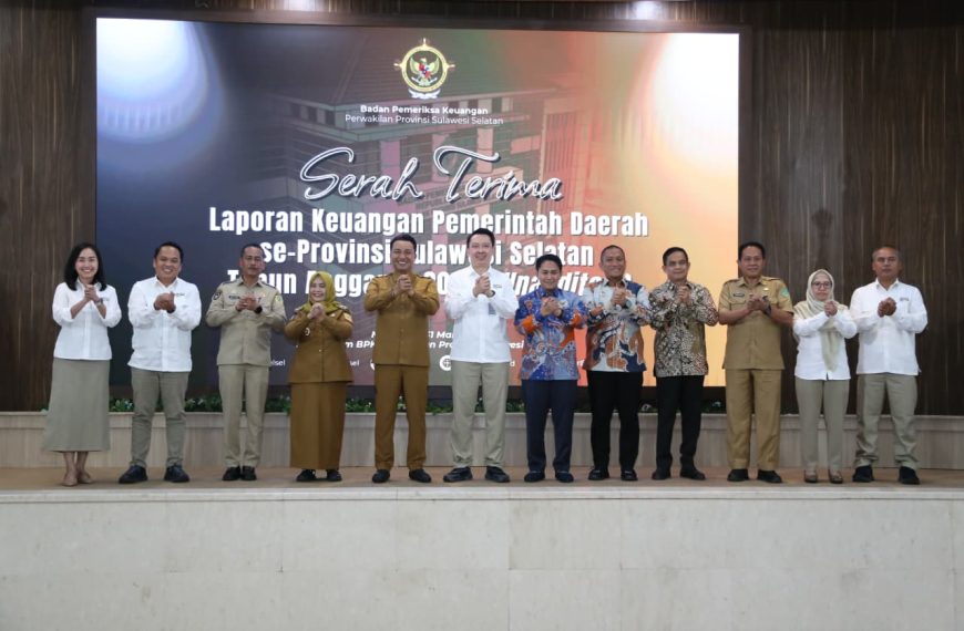 Komitmen Transparansi dan Kepatuhan, Bupati Irwan Serahkan LKPD 2025 ke BPK RI Sulsel