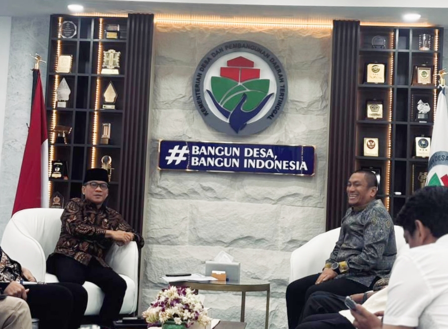 Perkuat Program Pandu Juara, Bupati Irwan Temui Menteri Desa PDT RI