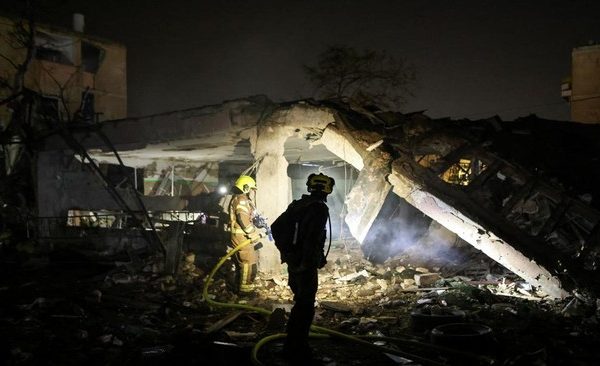 Serangan rudal Iran tembus pertahanan Israel