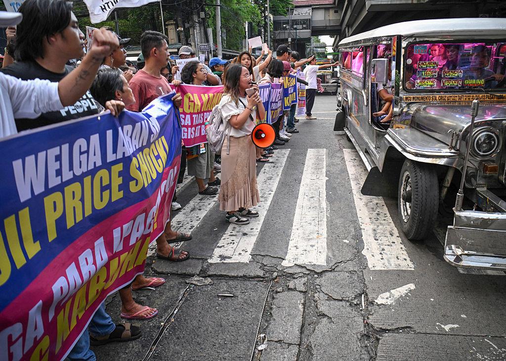 Filipina Darurat Energi: Sopir Angkot Mogok Kerja Imbas Kenaikan Harga BBM