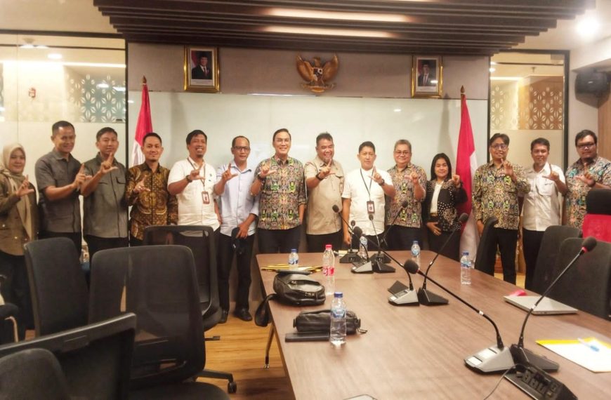 Dorong Danau Matano Jadi Destinasi Unggulan, Pemkab Lutim Perjuangkan RTP Sumasang di KemenPU