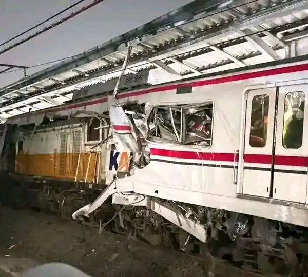 Kecelakaan KA Argo Bromo Anggrek Bekasi Timur
