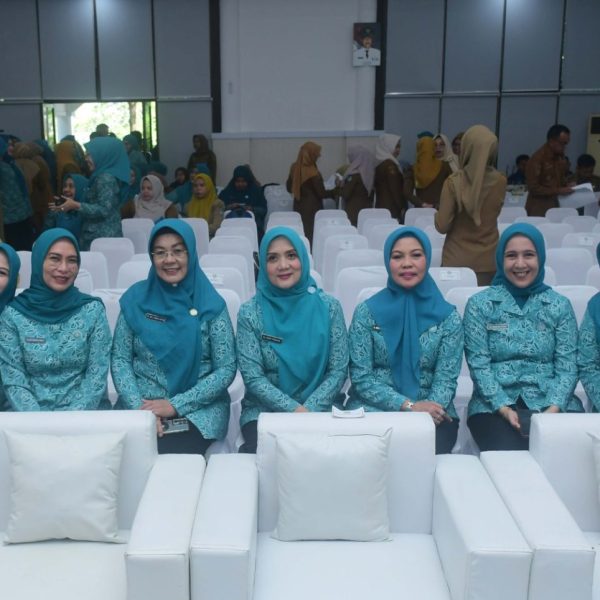 Komitmen Lindungi Anak, Ketua TP PKK Lutim Ikut Monev Imunisasi di Gowa
