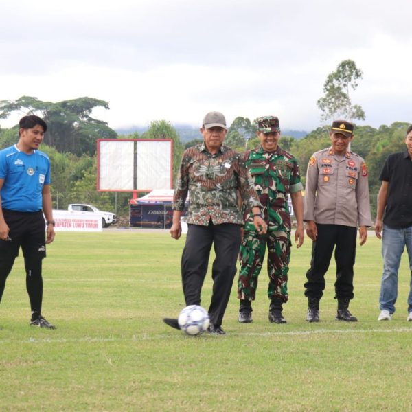 Semarak HUT ke-23 Lutim, Turnamen Bupati Cup I 2026 Resmi Bergulir