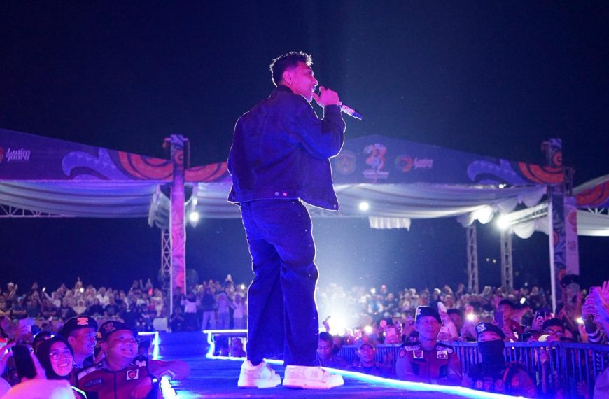 Spektakuler! Juan Reza Sukses Guncang Panggung Malam Hiburan Artis