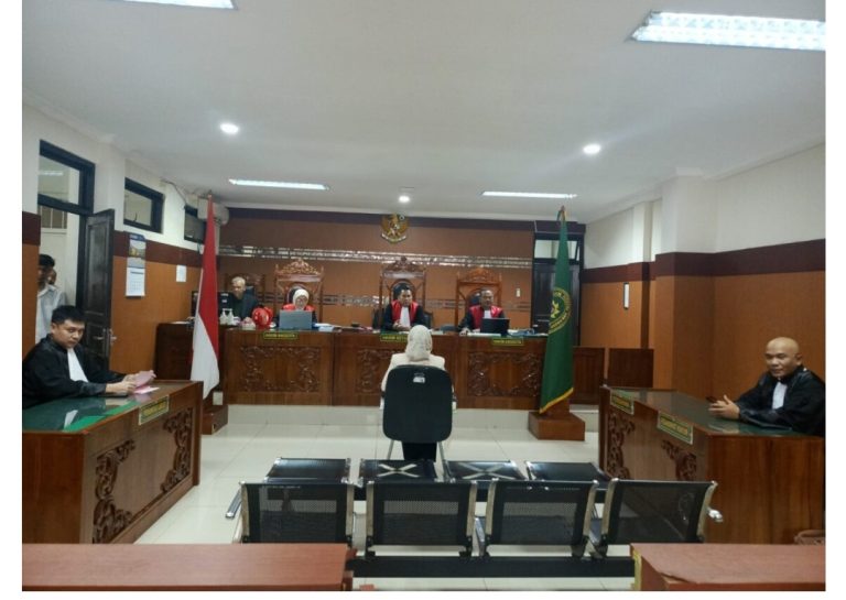 PERSIDANGAN DR. SILVI SUKABUMI